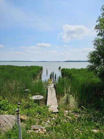 608 Lakeshore Drive, Freeborn, MN 56032