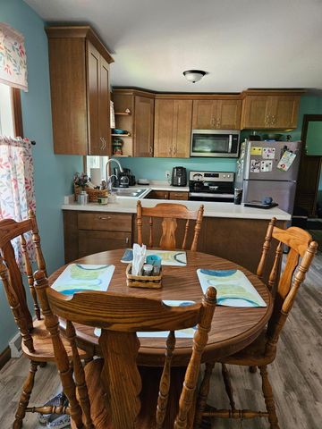 608 Lakeshore Drive, Freeborn, MN 56032