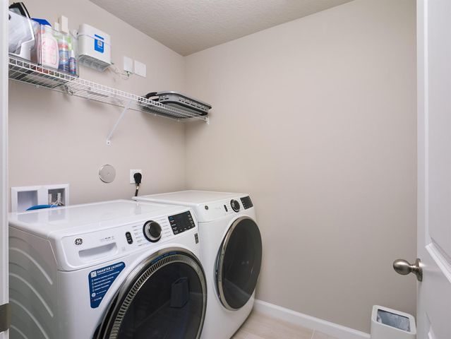 5735 SE Edgewater Circle, Stuart, FL 34997