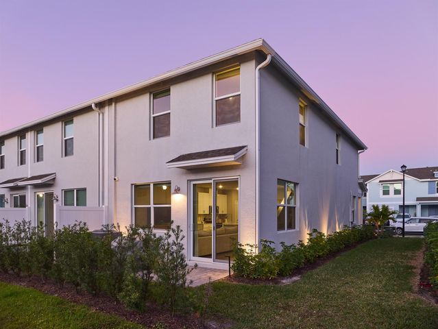 5735 SE Edgewater Circle, Stuart, FL 34997