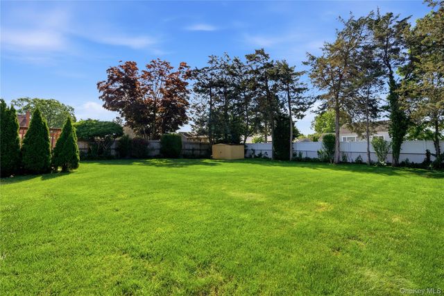 802 Nebraska Avenue, Bay Shore, NY 11706