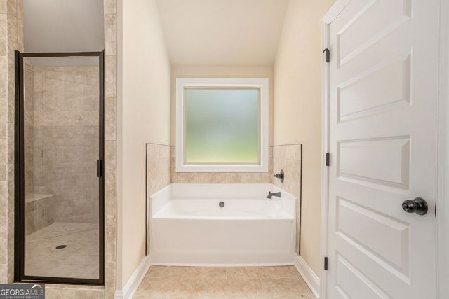 381 Homestead Circle, Forsyth, GA 31029