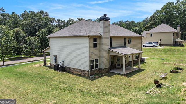 381 Homestead Circle, Forsyth, GA 31029