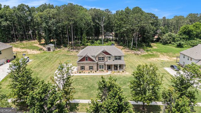 381 Homestead Circle, Forsyth, GA 31029