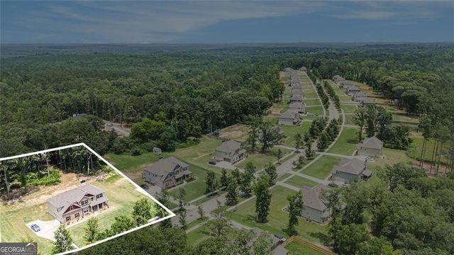 381 Homestead Circle, Forsyth, GA 31029