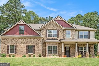 381 Homestead Circle, Forsyth, GA 31029