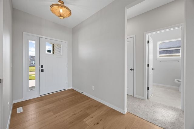 620 Grey Slate Drive SW, Cedar Rapids, IA 52404