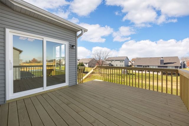 620 Grey Slate Drive SW, Cedar Rapids, IA 52404