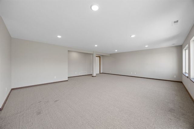 620 Grey Slate Drive SW, Cedar Rapids, IA 52404