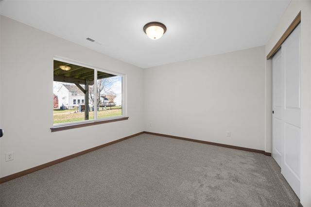 620 Grey Slate Drive SW, Cedar Rapids, IA 52404