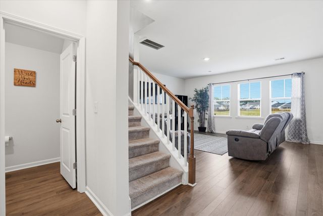 608 Macintyre Circle, Summerville, SC 29486