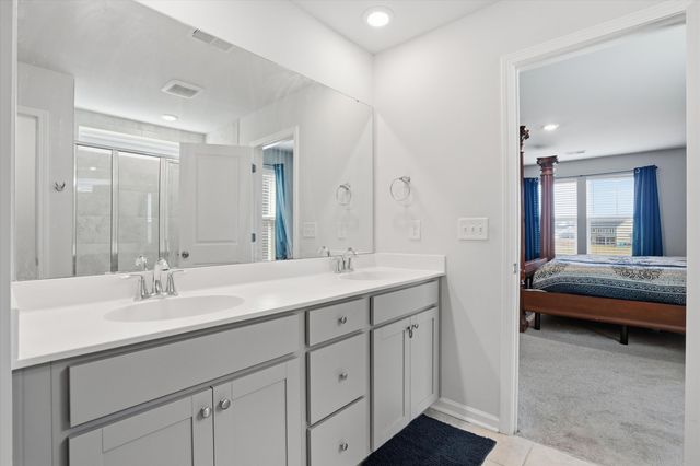 608 Macintyre Circle, Summerville, SC 29486