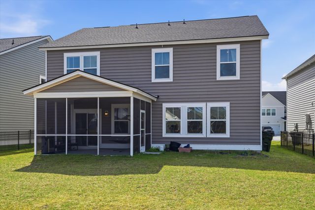 608 Macintyre Circle, Summerville, SC 29486