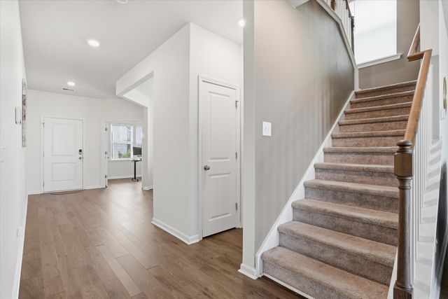 608 Macintyre Circle, Summerville, SC 29486