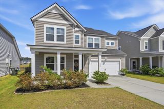608 Macintyre Circle, Summerville, SC 29486