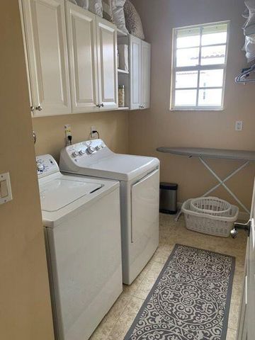 1136 VINTNER Boulevard, Palm Beach Gardens, FL 33410
