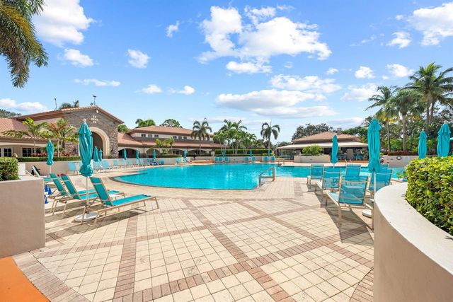 1136 VINTNER Boulevard, Palm Beach Gardens, FL 33410