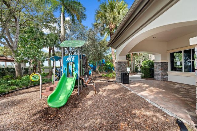 1136 VINTNER Boulevard, Palm Beach Gardens, FL 33410