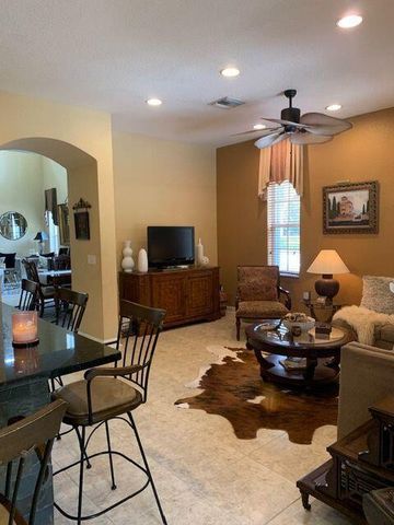 1136 VINTNER Boulevard, Palm Beach Gardens, FL 33410