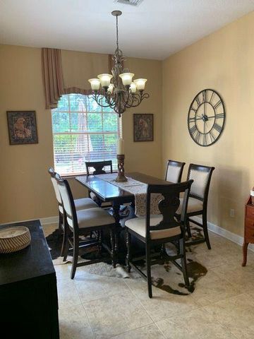 1136 VINTNER Boulevard, Palm Beach Gardens, FL 33410