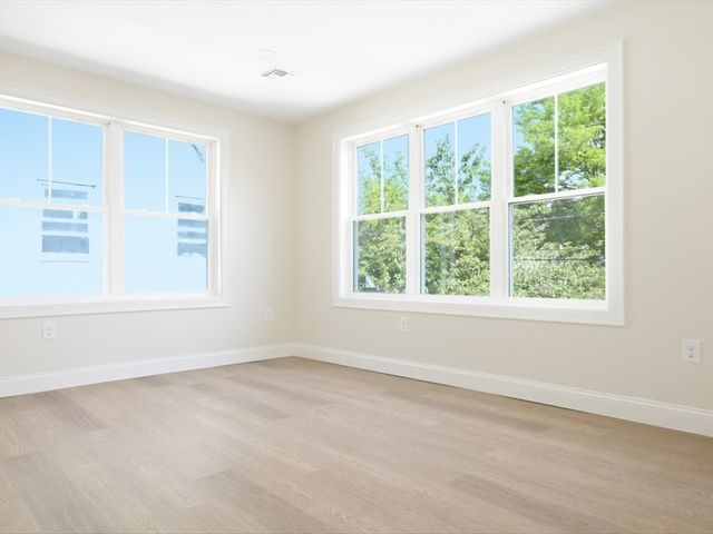 51 Dunbar Avenue, East Providence, RI 02916