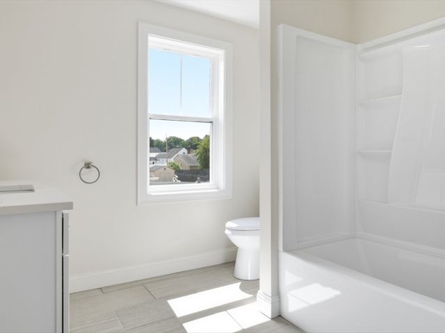 51 Dunbar Avenue, East Providence, RI 02916