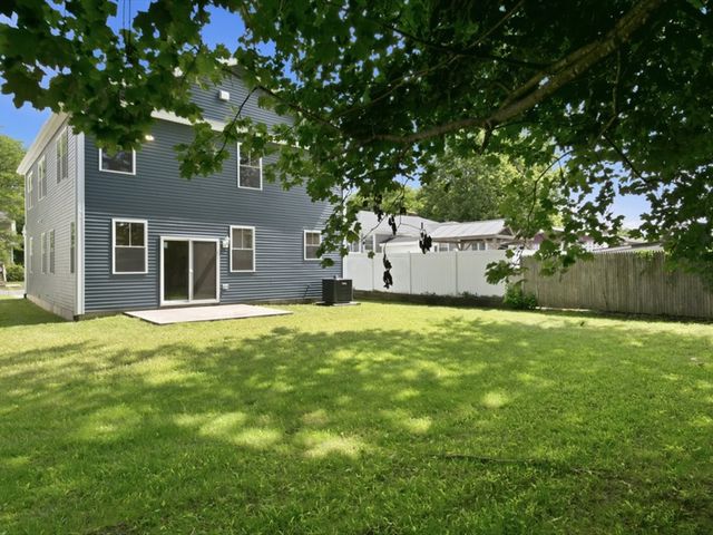 51 Dunbar Avenue, East Providence, RI 02916
