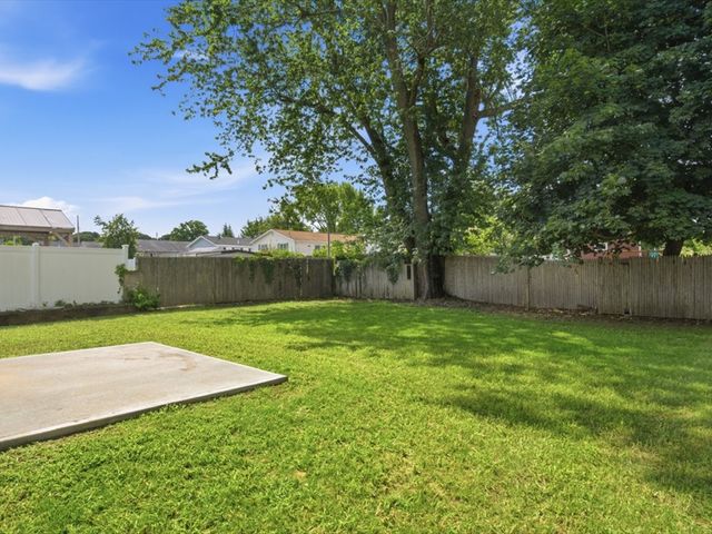 51 Dunbar Avenue, East Providence, RI 02916