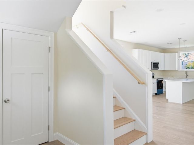 51 Dunbar Avenue, East Providence, RI 02916
