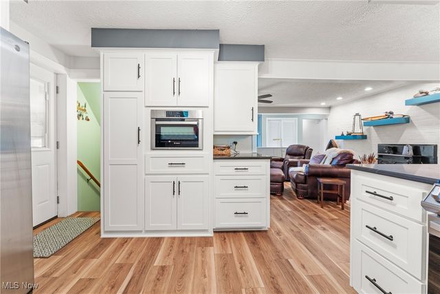 701 Edgewood Street SE, North Canton, OH 44720