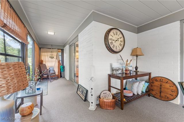 701 Edgewood Street SE, North Canton, OH 44720