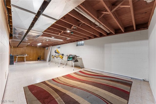 701 Edgewood Street SE, North Canton, OH 44720