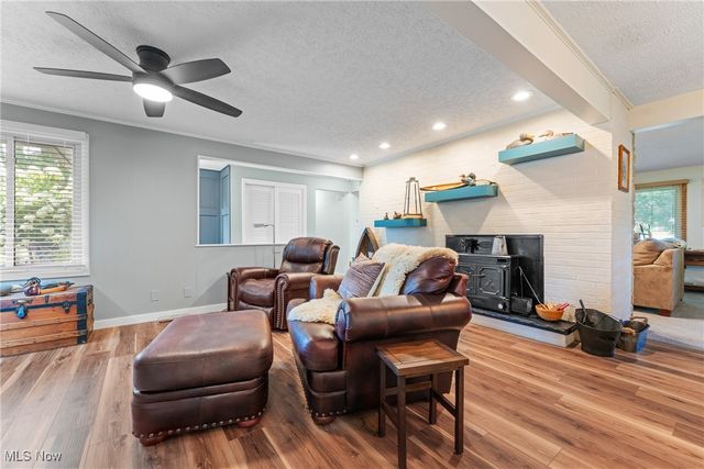 701 Edgewood Street SE, North Canton, OH 44720