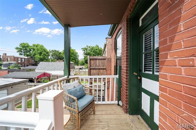 2100 Wyoming Street, St Louis, MO 63118