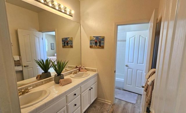 5000 Birkdale Way, San Jose, CA 95138