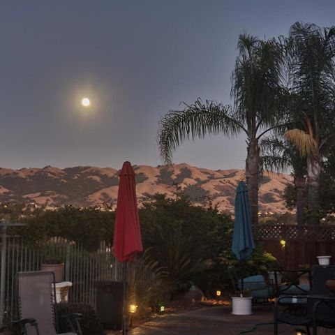 5000 Birkdale Way, San Jose, CA 95138