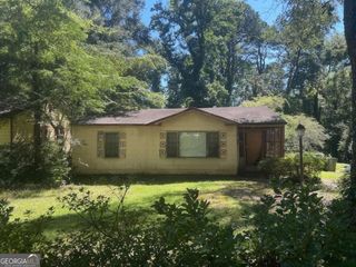 1075 Cato Street NW, Atlanta, GA 30318