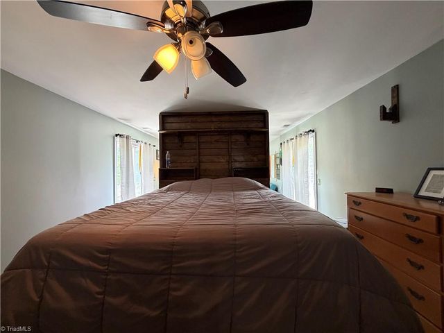 2668 Reedy Branch Road, Purlear, NC 28665