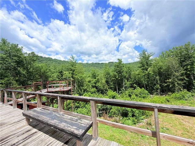 2668 Reedy Branch Road, Purlear, NC 28665