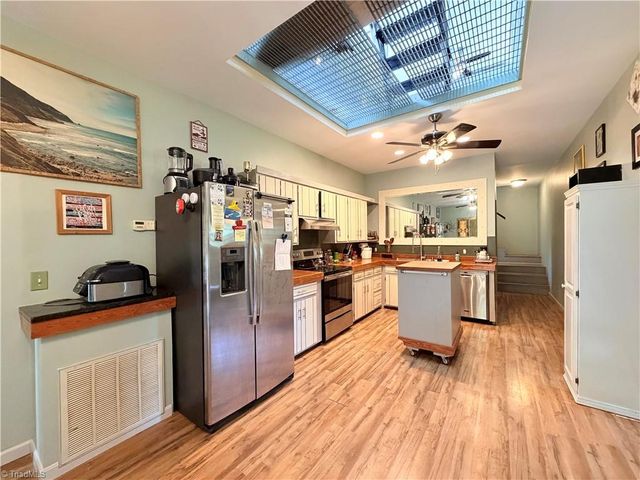 2668 Reedy Branch Road, Purlear, NC 28665