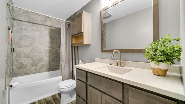 3031 Huntington Street, Hobart, IN 46342