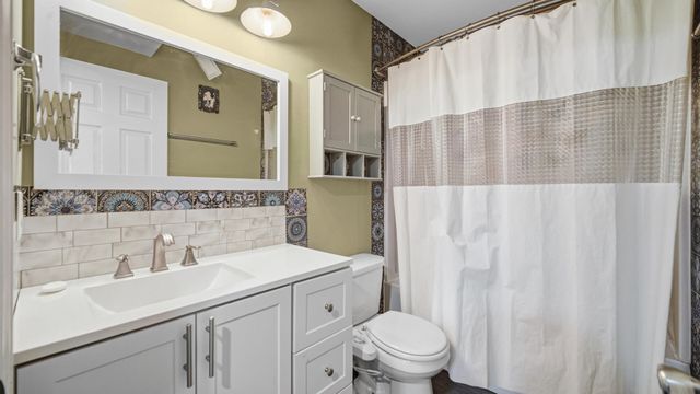 3031 Huntington Street, Hobart, IN 46342