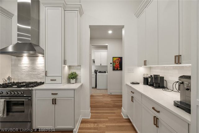 7008 Stonebrook Drive, Fort Smith, AR 72916