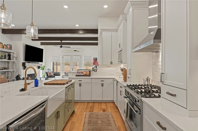 7008 Stonebrook Drive, Fort Smith, AR 72916