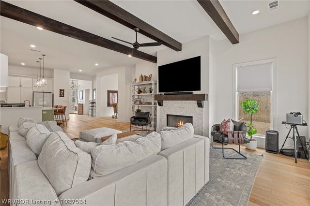 7008 Stonebrook Drive, Fort Smith, AR 72916