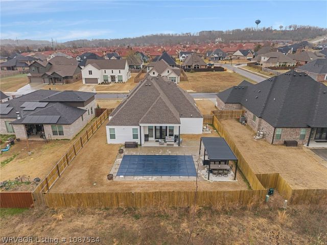 7008 Stonebrook Drive, Fort Smith, AR 72916