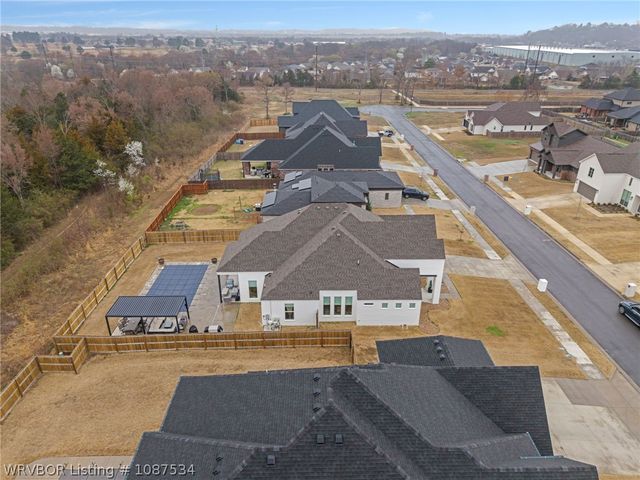 7008 Stonebrook Drive, Fort Smith, AR 72916