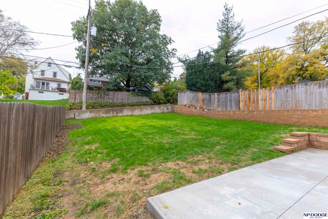 5031 Charles Street, Omaha, NE 68132