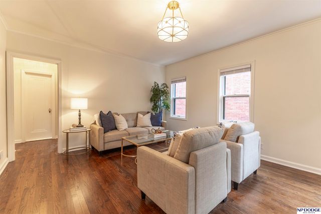 5031 Charles Street, Omaha, NE 68132