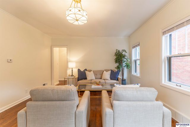 5031 Charles Street, Omaha, NE 68132